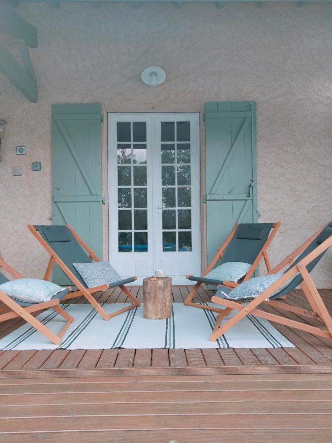 Chambre Familiale Anna "Mon Lit Au Pre" , Jusqu'A 4 Adultes Et 2 Enfants Avec Piscine Familles, Couples Ou Femmes Seulement Pontours المظهر الخارجي الصورة